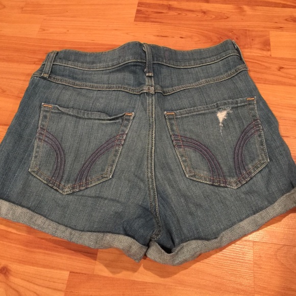 High waisted denim jeans