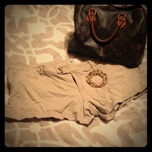 Khaki American eagle shorts stretch