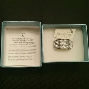 Swarovski elements touchstone crystal ring