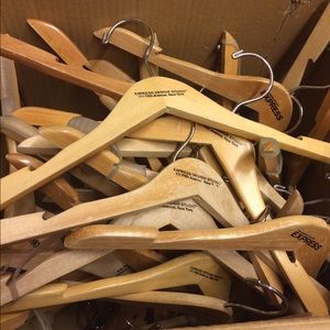 Express Wooden Hangers