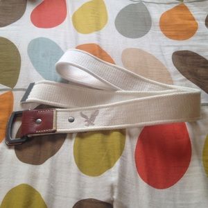 cream, American eagle belt