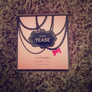 ❕ON HOLD UNTIL 4/15 8:00PM❕ VS Noir Tease