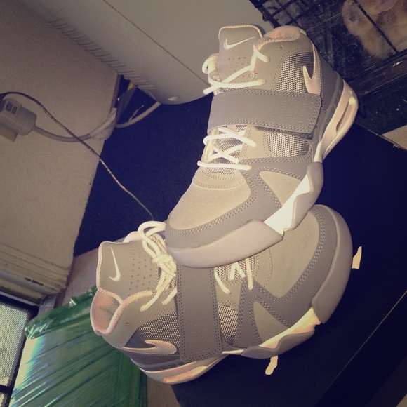 Nike Shoes - 💯Air Force Nikes💯
