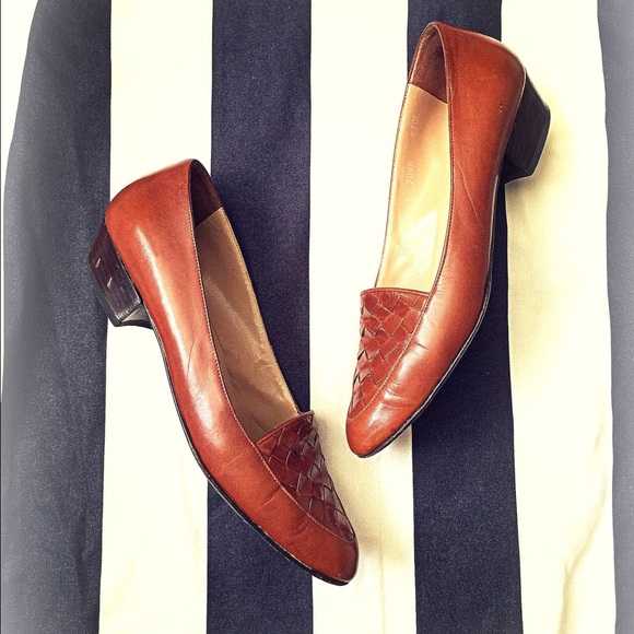 PM Editor👍Bottega Venetta Woven Leather Loafers - Picture 2 of 4