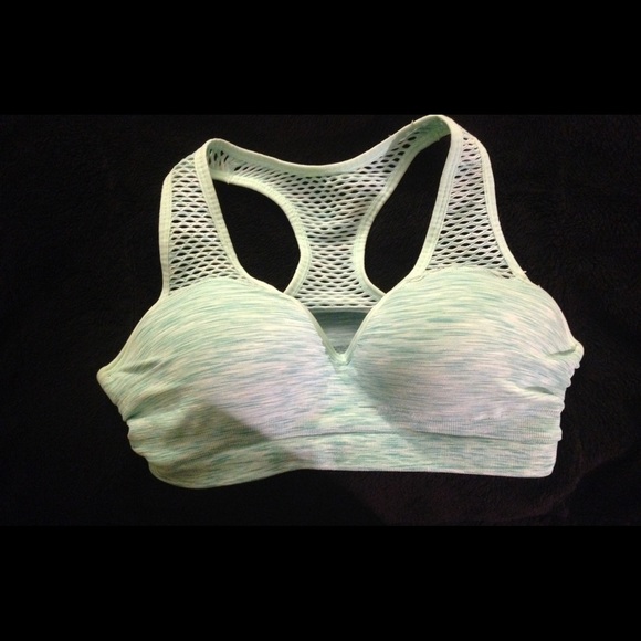 Sports bra