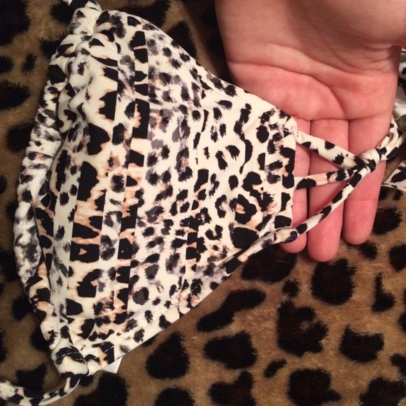 Target bikini top! - Picture 2 of 2