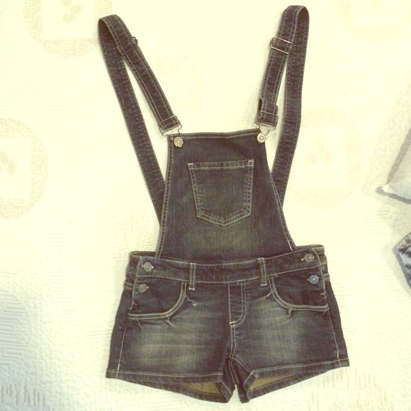Other - Overall shorts style