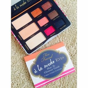 Too Faced à la mode eyeshadow palette