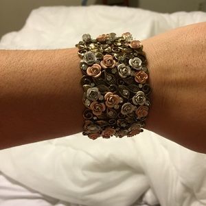 Rose bracelet