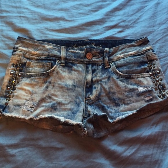 Cute Jean shorts! (: