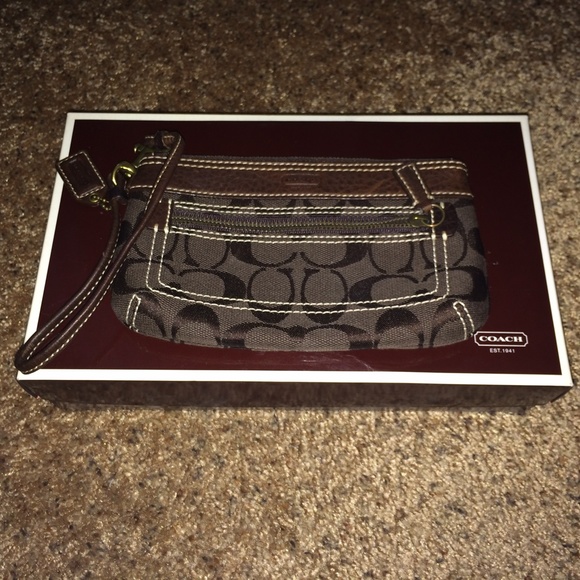 Signature Coach Wristlet