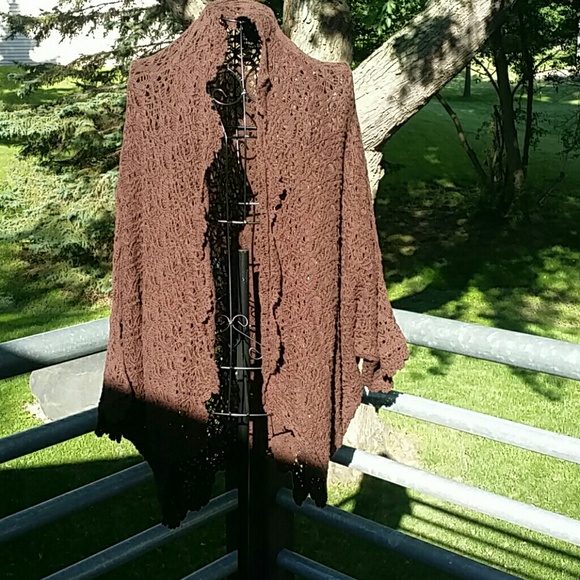 Shrug - Picture 2 of 4