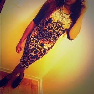 2 piece . Crop top and skirt