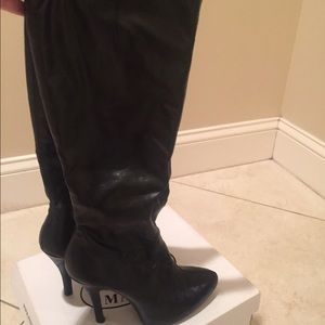 Black leather high boots!