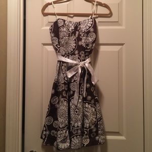 Adorable Brown and White Dress