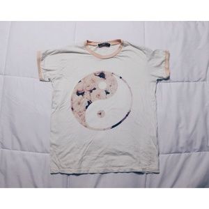 Brandy Melville Floral Yin & Yang Nadine