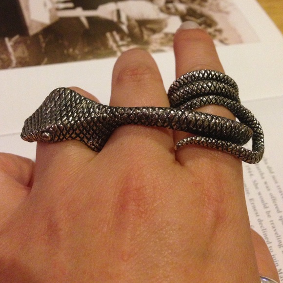 Traded - Picture 3 of 3