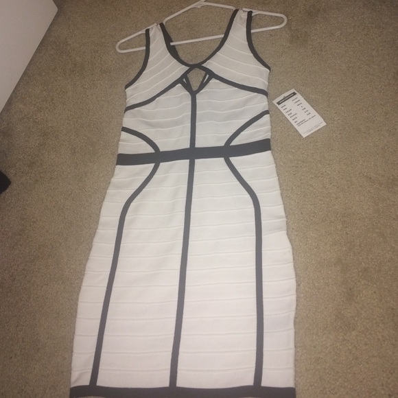 Bebe dress