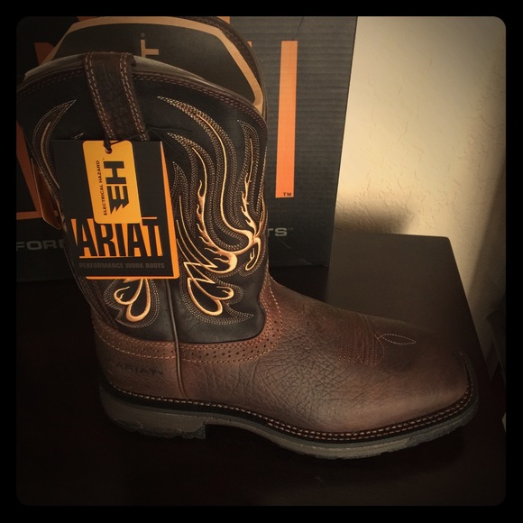 "Ariat"men's boots pair 3