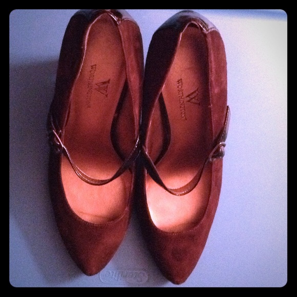 Worthington brown/black maryjane like pumps