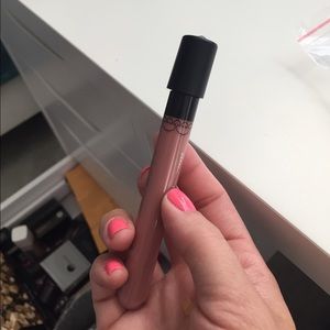 Dupe for Kat Von D Lolita