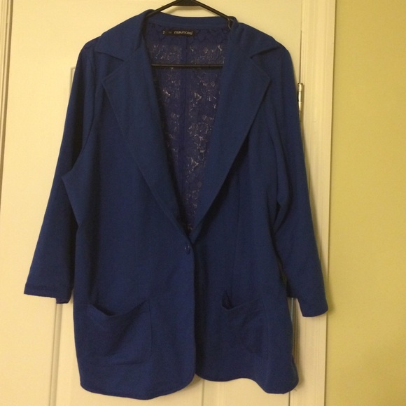 Sporty/ dressy blazer