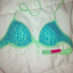 VS push up bikini