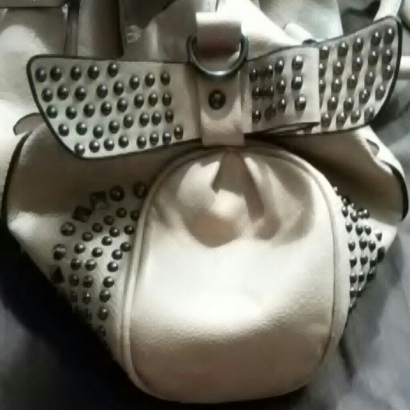 Purse - Picture 3 of 3