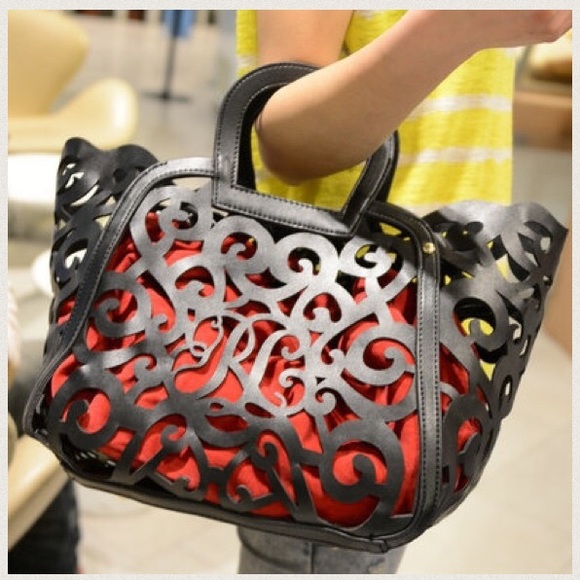 Handbags - Black PU leather tassel curved out bag