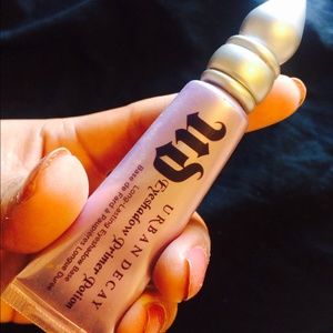 Urban Decay Primer for eyeshadow