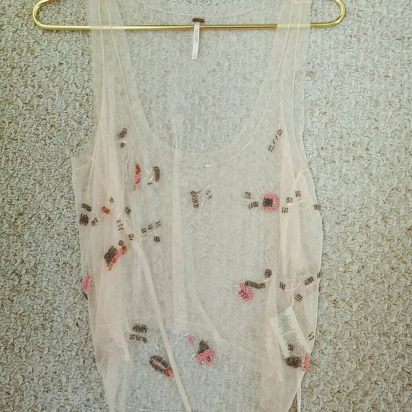 ๐ผ HOST PICK: Free People Pink Mesh Beaded Top - Picture 4 of 4