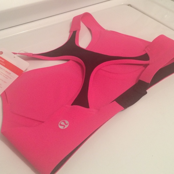 Lululemon Itty Bracer