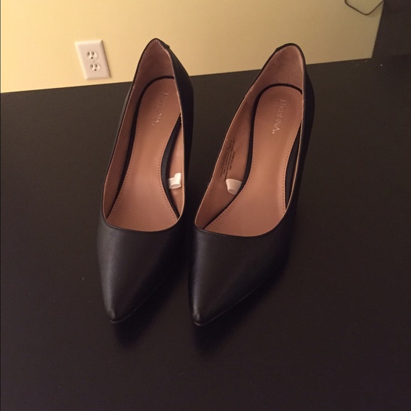 Black merona heels