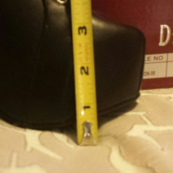 Black platform booties extra photos - Picture 3 of 4