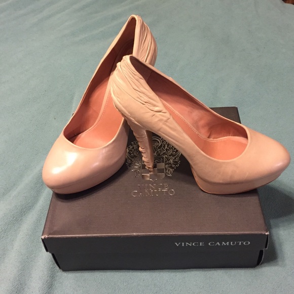 Vince Camuto Platform Heels - Picture 3 of 4