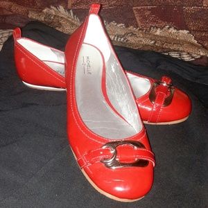 Michelle D Red patent flats