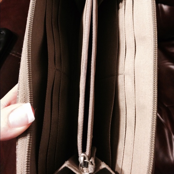 Fossil wallet - Picture 2 of 4