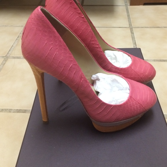 Pink platform heels