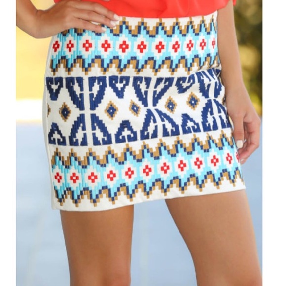 Aztec mini skirt - Picture 2 of 3