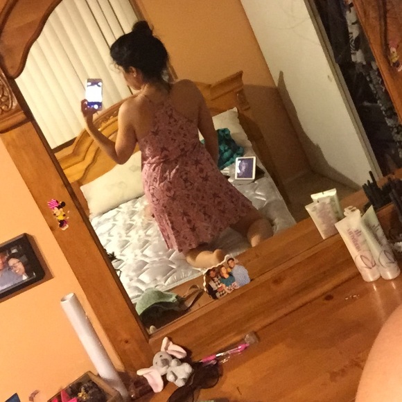 Dress - Picture 3 of 4