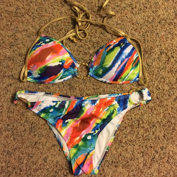 Colorful guess bikini👙
