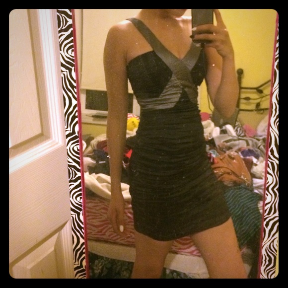 BCBGMAXAZRIA cocktail dress