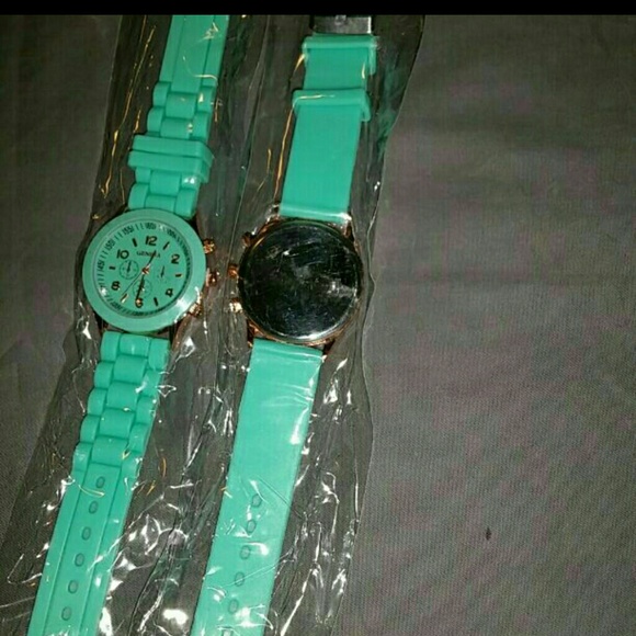 New Mint Geneva Watch! - Picture 2 of 2