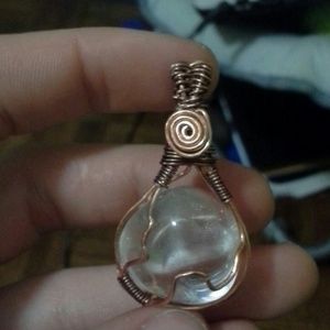 Quartz in copper