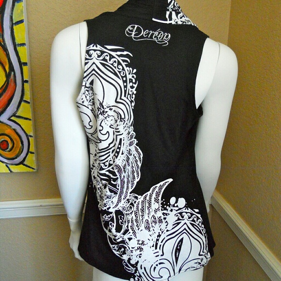 Cover up - Picture 2 of 2