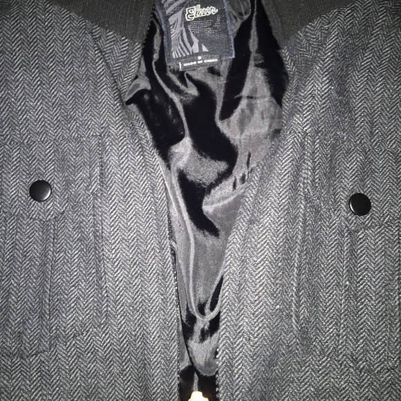 Jacket - Picture 3 of 4