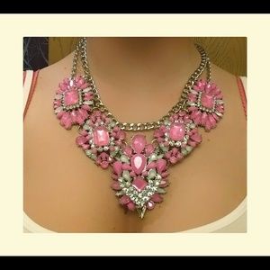 ? Pink Statement Necklace ?