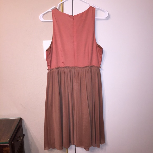 👗Pre loved Forever 21 Dress👗 - Picture 2 of 4