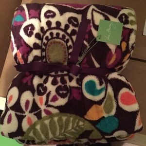 Vera Bradley throw