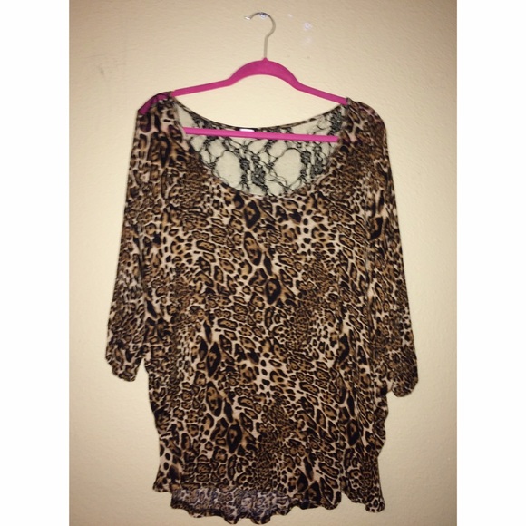 🐆 Leopard & Lace Top 🐆